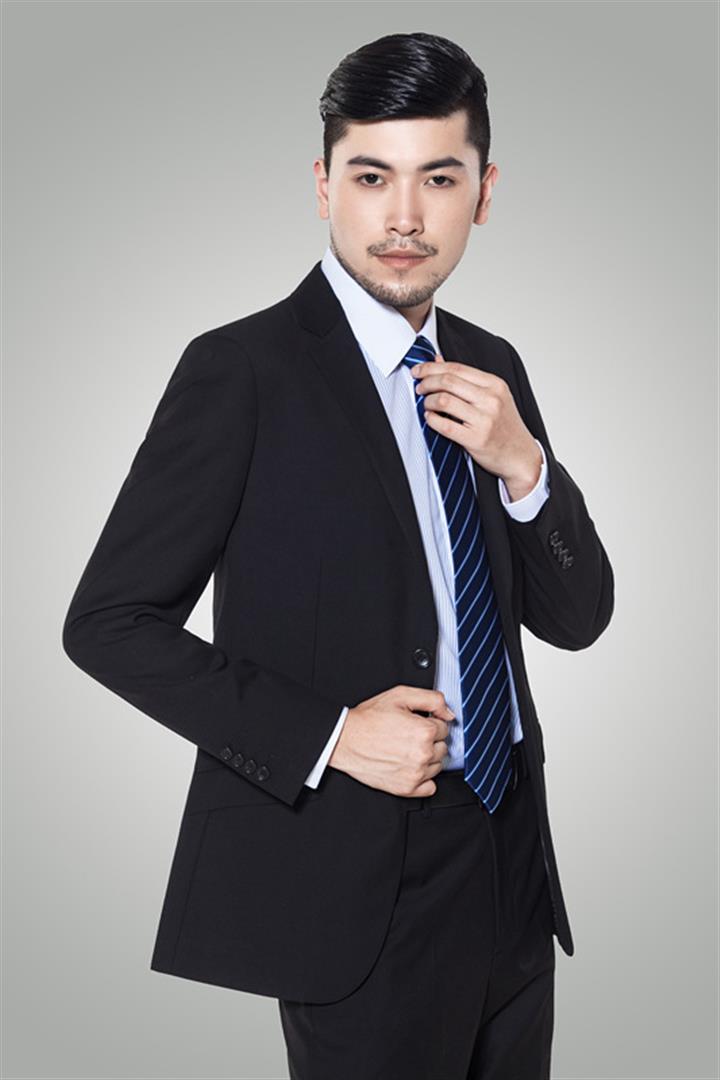 时革白 品牌与内容负责人